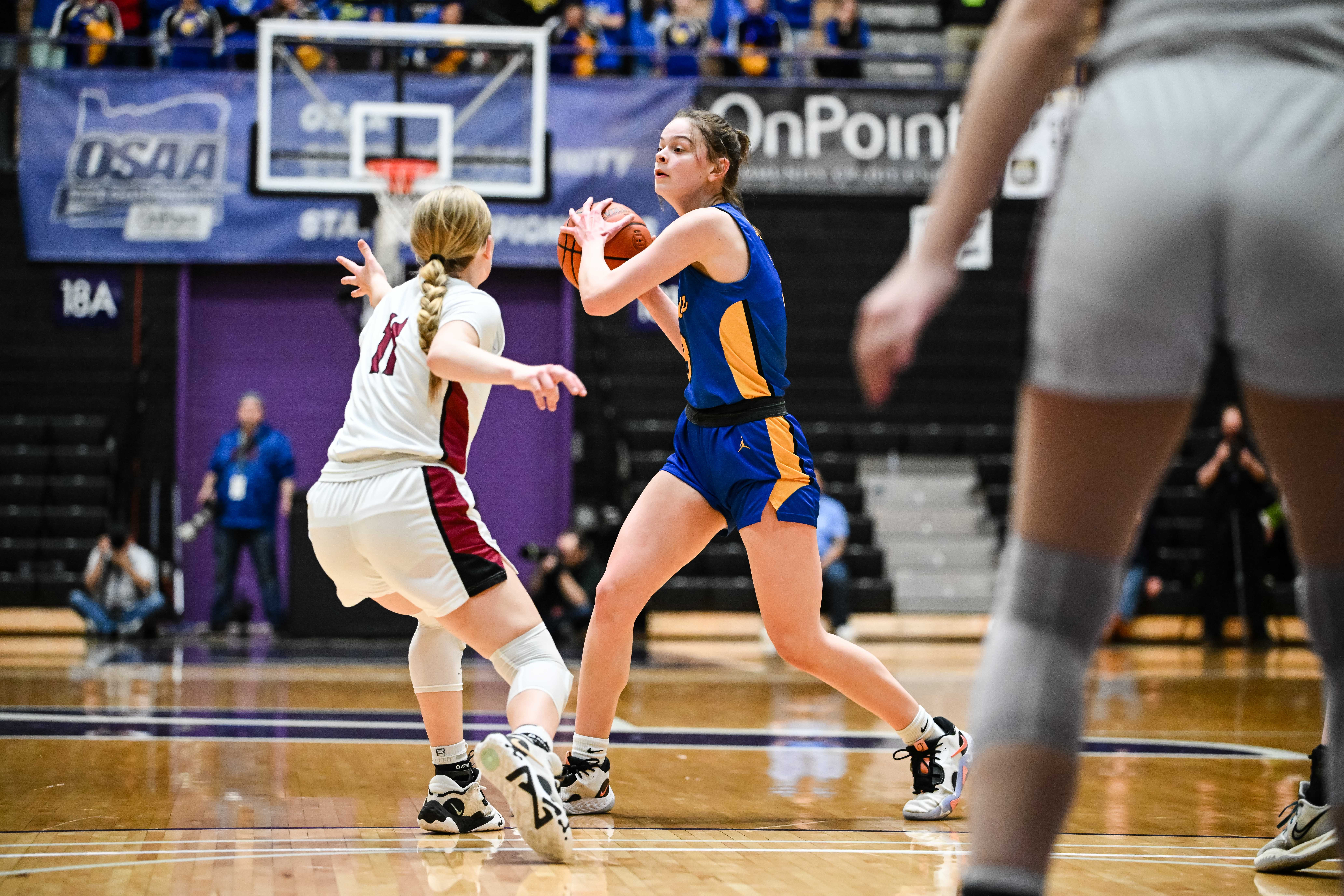 Barlow Tualatin 6A Oregon girls basketball quarterfinal Naji Saker -66